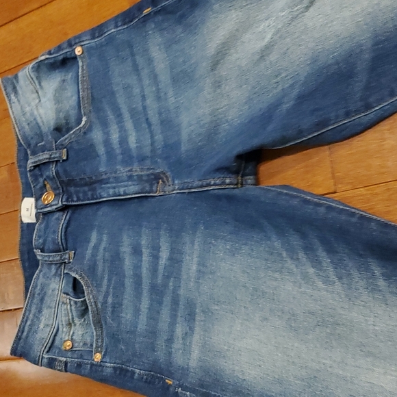 "Distressed" Madison High Rise Crop - Picture 6 of 16